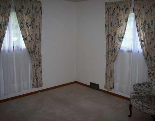 2297 Rochester Road Franklin Park, PA 15237 - Photo 6 of 8 Master Bedroom.