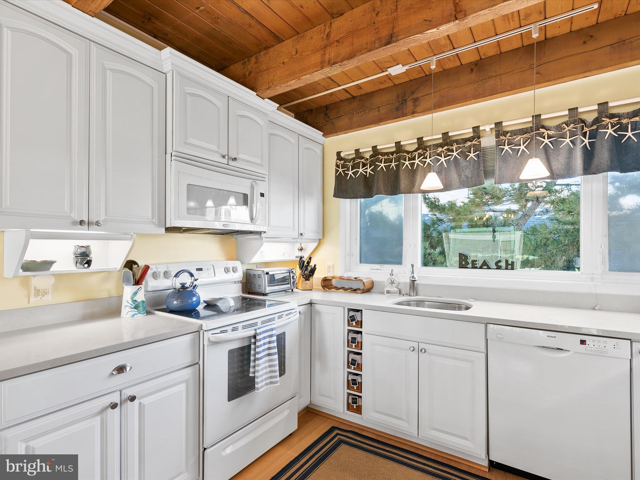 29174 Ocean Road, Unit 101 Bethany Beach, DE 19930 - Photo 11 of 48 29174 OCEAN #101