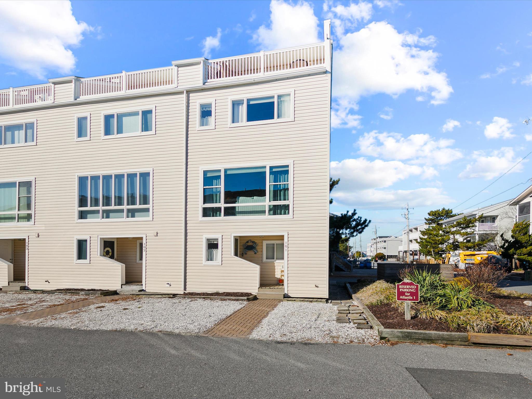 29174 Ocean Road, Unit 101 Bethany Beach, DE 19930 - Photo 4 of 48 29174 OCEAN #101
