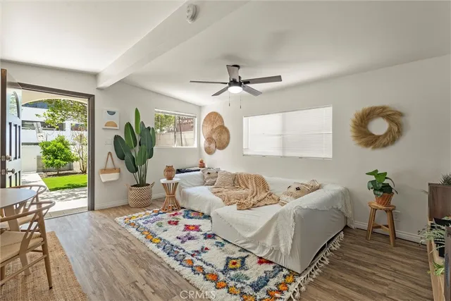 $850,000 | 11945 Jefferson Boulevard, Culver City, CA 90230