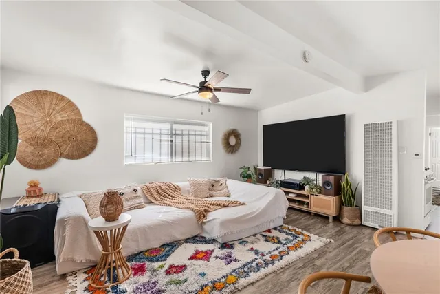 $850,000 | 11945 Jefferson Boulevard, Culver City, CA 90230