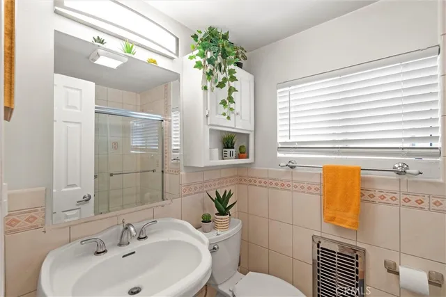 $850,000 | 11945 Jefferson Boulevard, Culver City, CA 90230