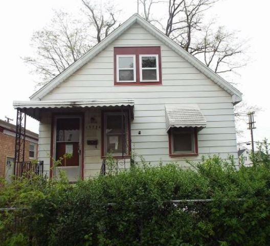 15724 Emerald Avenue Harvey, IL 60426 - Photo 2 of 9