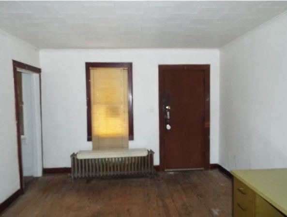 15724 Emerald Avenue Harvey, IL 60426 - Photo 5 of 9