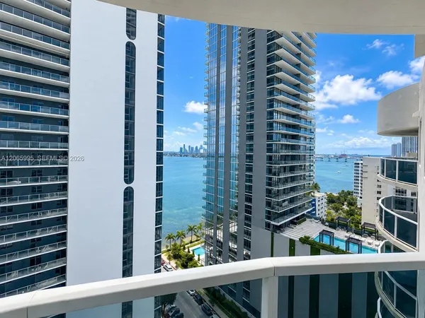 $4,100 | 601 Northeast 23rd Street, Unit PH02, Miami, FL 33137