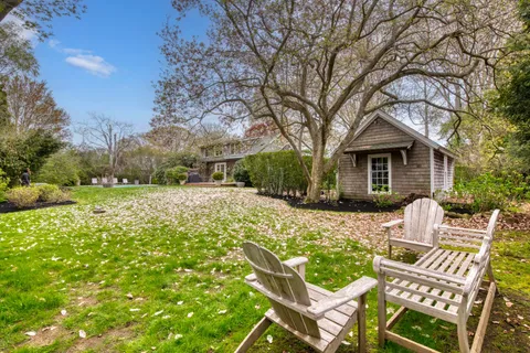 a view of outdoor space yard and patio