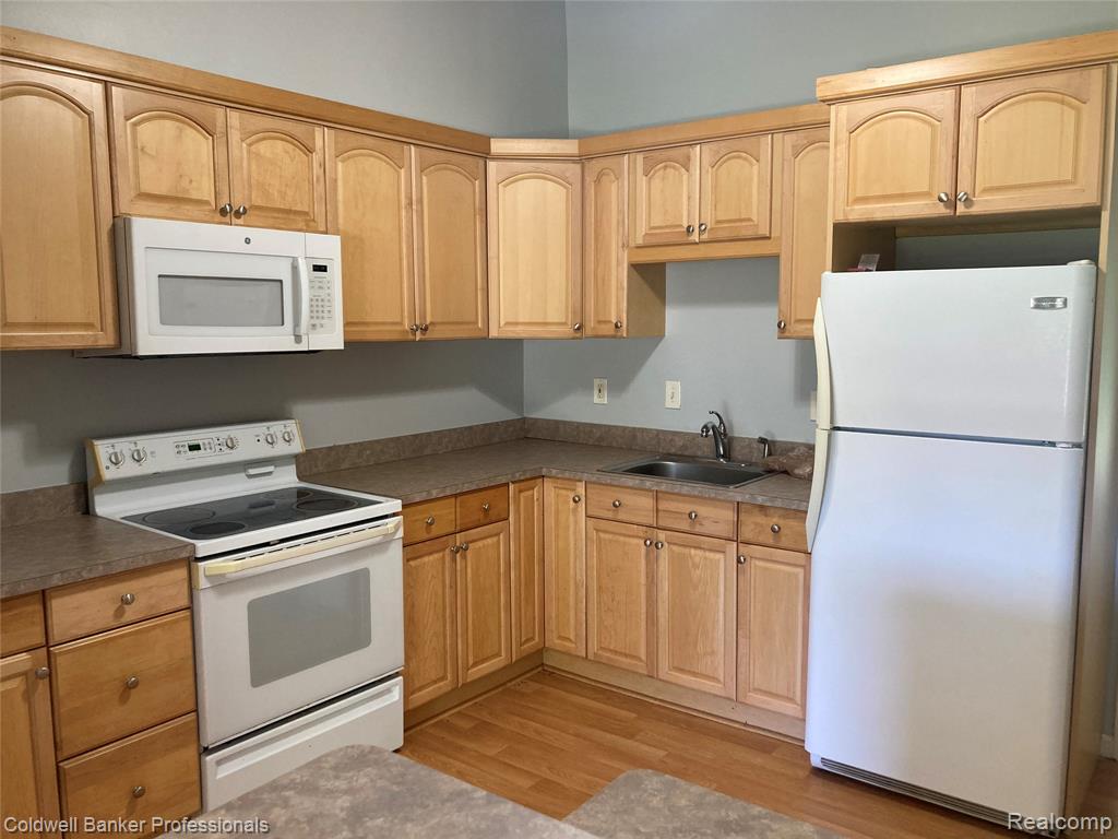 11231 29 Mile Road Washington, MI 48095 - Photo 3 of 10