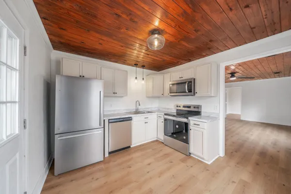 $148,900 | 147 Westwood Circle, Selmer, TN 38375