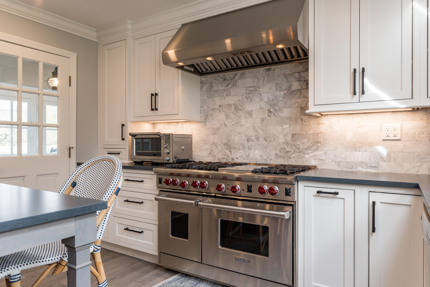 2 Knoll Street Riverside, CT 06878 - Photo 7 of 24 2 Knoll St 36 - WEB