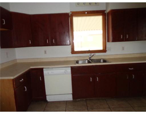 35 Fer Don Road Dayton, OH 45405 - Photo 3 of 7