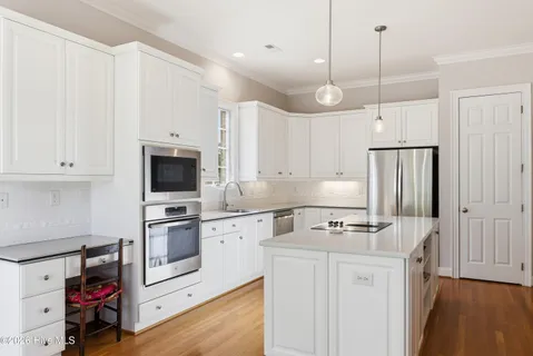 $945,000 | 8932 Woodcreek Circle, Wilmington, NC 28411