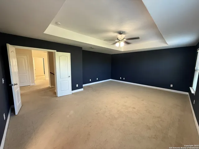 $2,200 | 609 Community Drive, New Braunfels, TX 78132