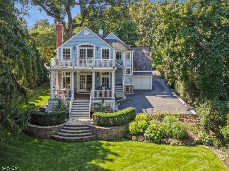 106 Pomeroy Road Madison, NJ 07940 - Photo 2 of 39 Gallery Image 2