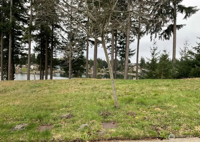 a view of outdoor space with a garden