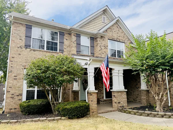 $584,440 | 3304 Misty Winds Lane, Old Hickory, TN 37138