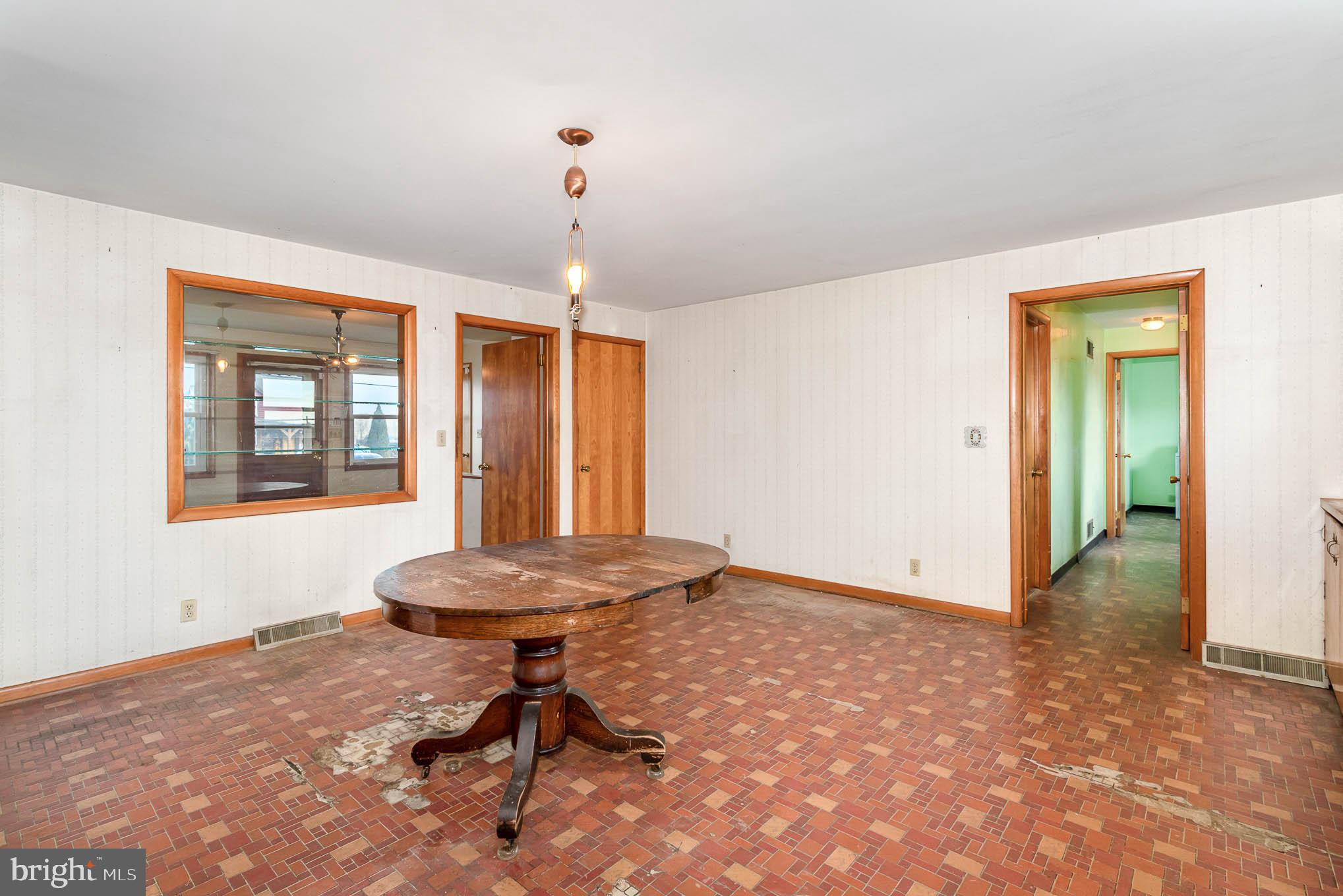 571 Blooming Grove Road Hanover, PA 17331 - Photo 9 of 24