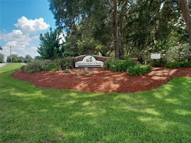$319,000 | 2122 King Richards Court, Orange City, FL 32763