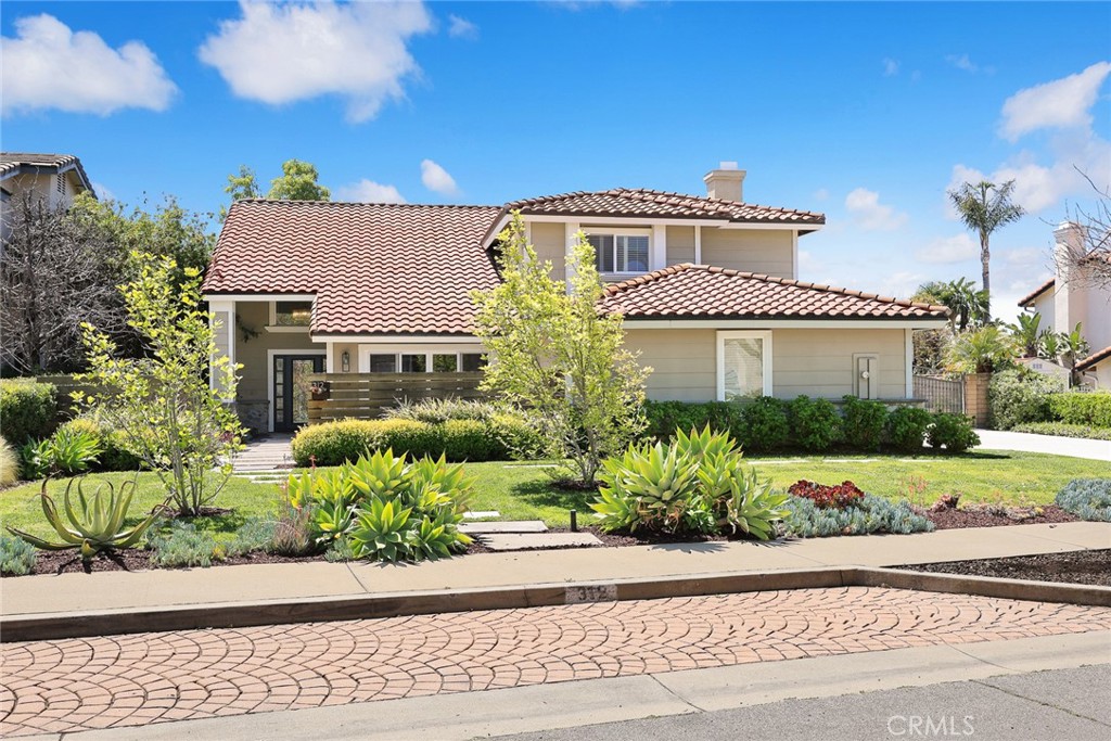 312 East Dunbarton Pl  