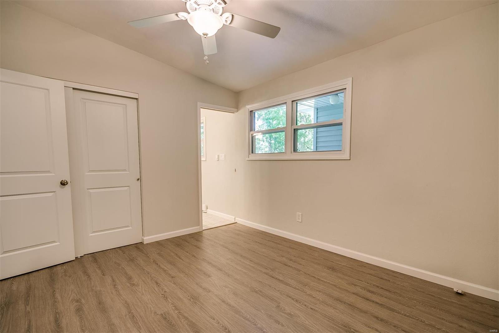 516 Gilmore Lake Road Columbia, IL 62236 - Photo 12 of 35 Gallery Image 12