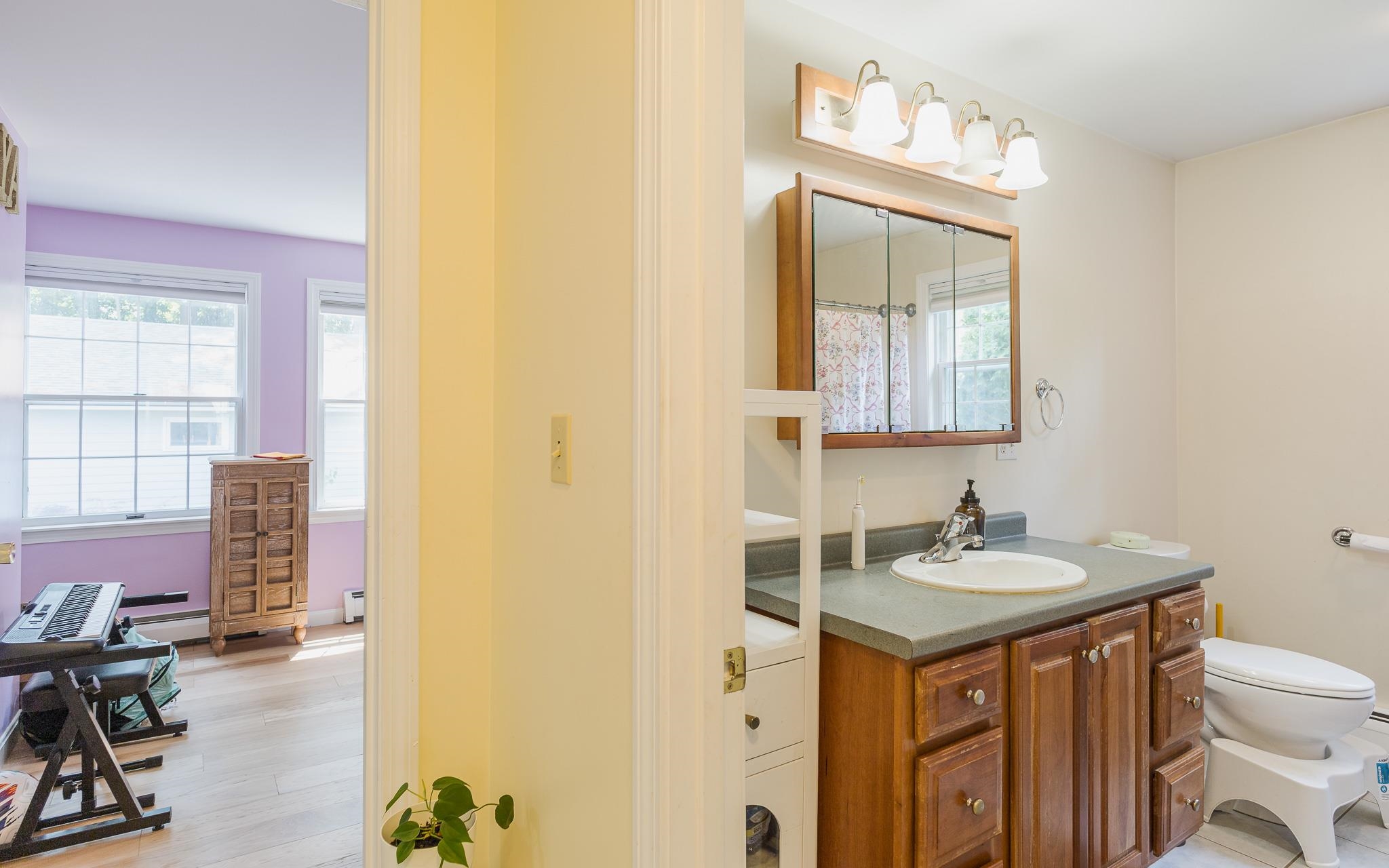 17 Leahy Road Keene, NH 03431 - Photo 23 of 47