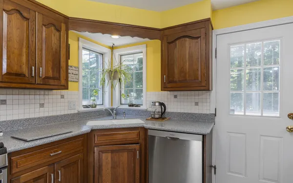 $518,900 | 17 Leahy Road, Keene, NH 03431