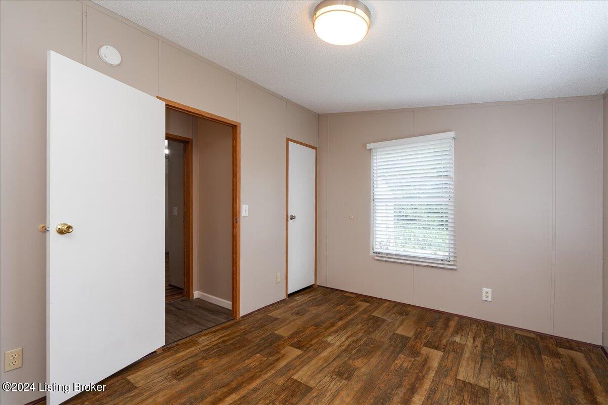 639 Old Boston Road Lebanon Junction, KY 40150 - Photo 23 of 33 20-FullRes-20