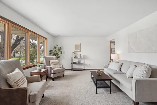 $335,000 | 815 Myrtle Street, Buffalo, MN 55313