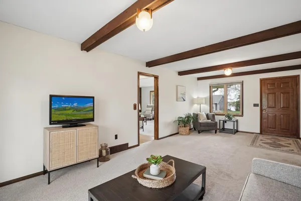 $335,000 | 815 Myrtle Street, Buffalo, MN 55313