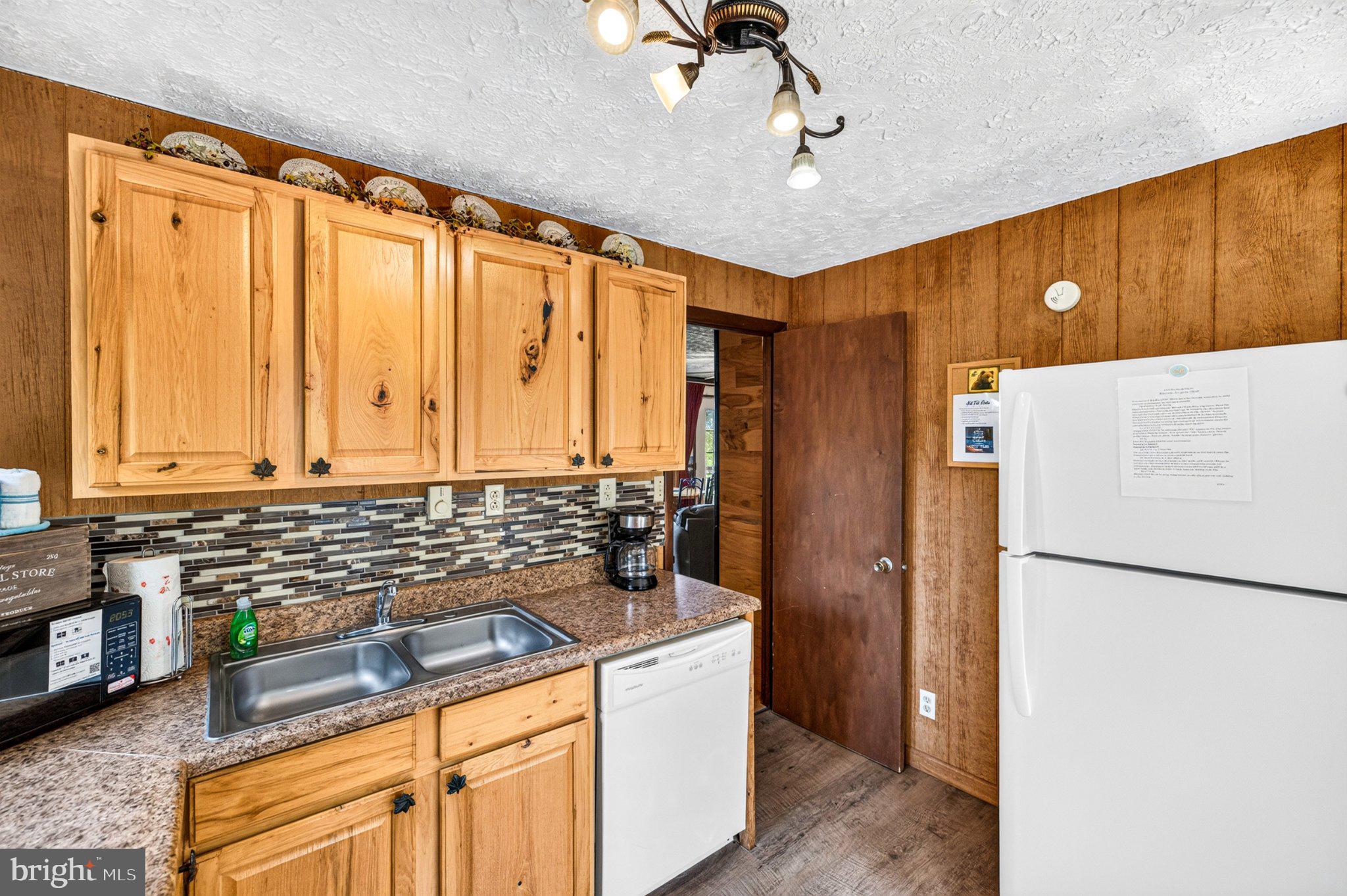 631 Overlook Drive Rileyville, VA 22650 - Photo 15 of 52 Gallery Image 15