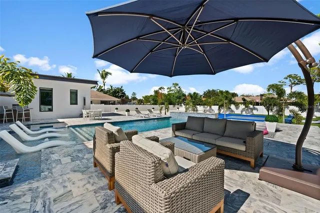 $8,750 | 1899 Vamo Way, Sarasota, FL 34231