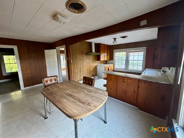 105 Allen Street Edna, TX 77957 - Photo 5 of 13