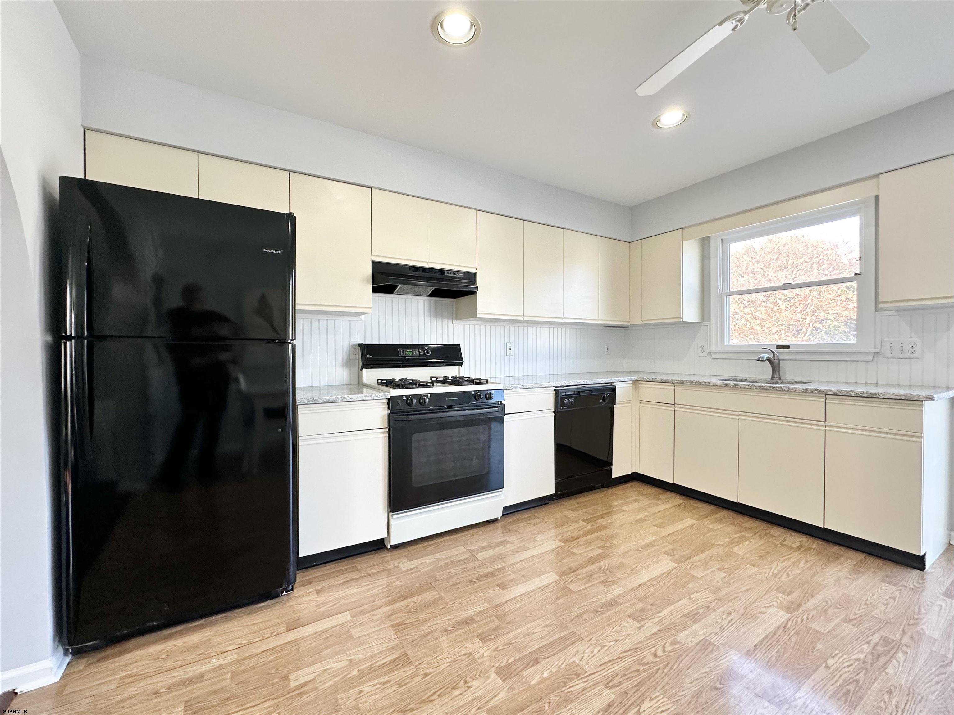 1 Collette Circle Brigantine, NJ 08203 - Photo 8 of 33 Gallery Image 8