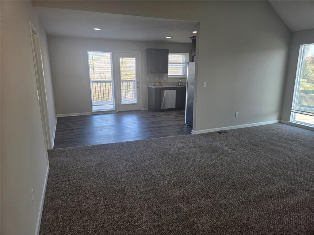 21721 North Ridge Peculiar, MO 64078 - Photo 4 of 25