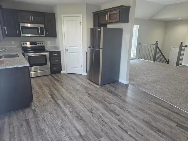 $310,000 | 21721 North Ridge, Peculiar, MO 64078