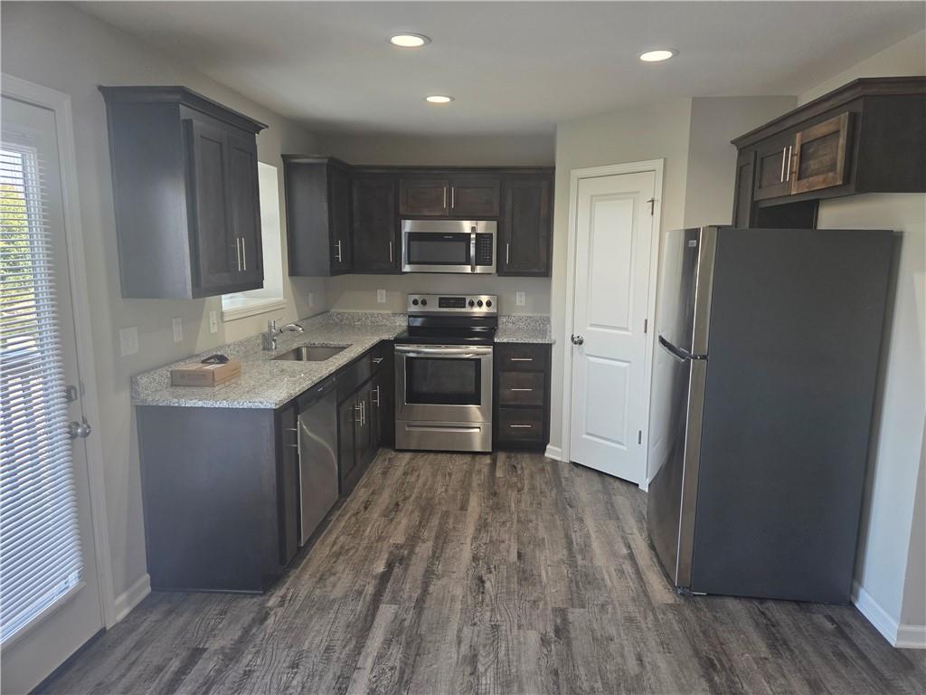 21721 North Ridge Peculiar, MO 64078 - Photo 6 of 25