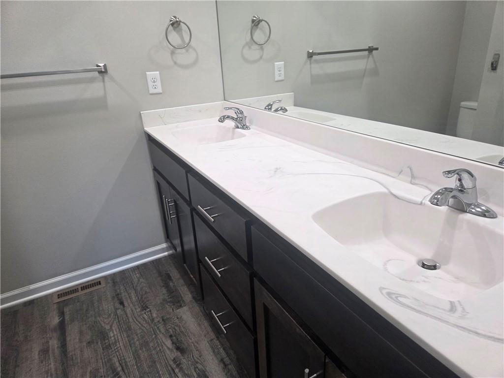 21721 North Ridge Peculiar, MO 64078 - Photo 10 of 25