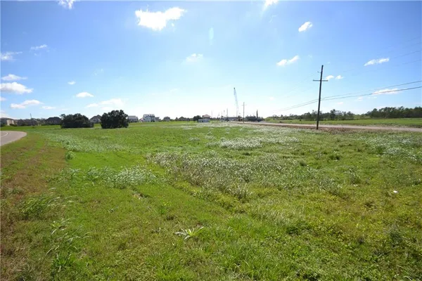 $275,000 | 0 Highway 306 Highway, Des Allemands, LA 70030
