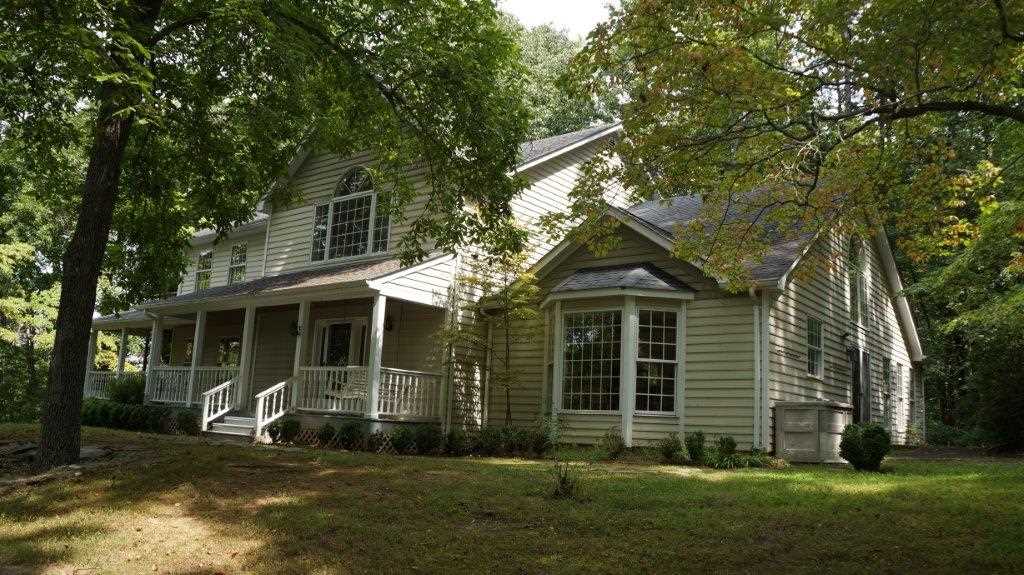 286 Beazley Road Ruckersville, VA 22968 - Photo 10 of 50 front view of a house with a yard