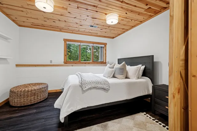 $799,900 | 22910 South Shore Drive, Emily, MN 56447