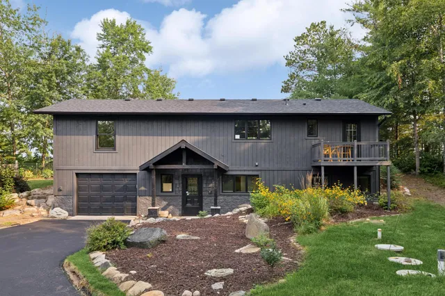 $799,900 | 22910 South Shore Drive, Emily, MN 56447