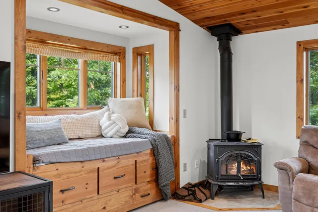 $799,900 | 22910 South Shore Drive, Emily, MN 56447