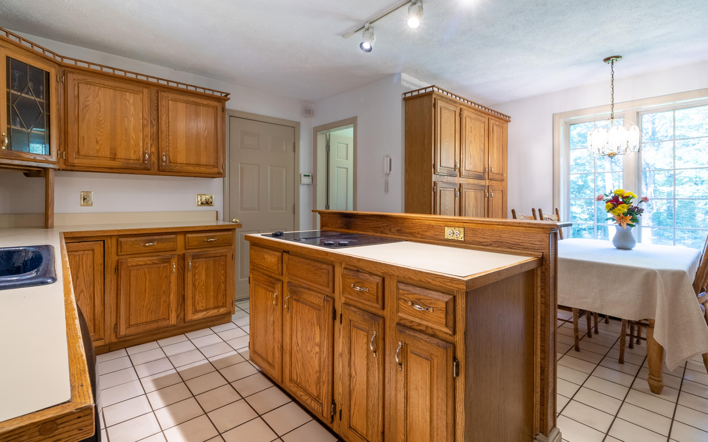 58 Mast Hill Road Saco, ME 04072 - Photo 6 of 39 Kitchen