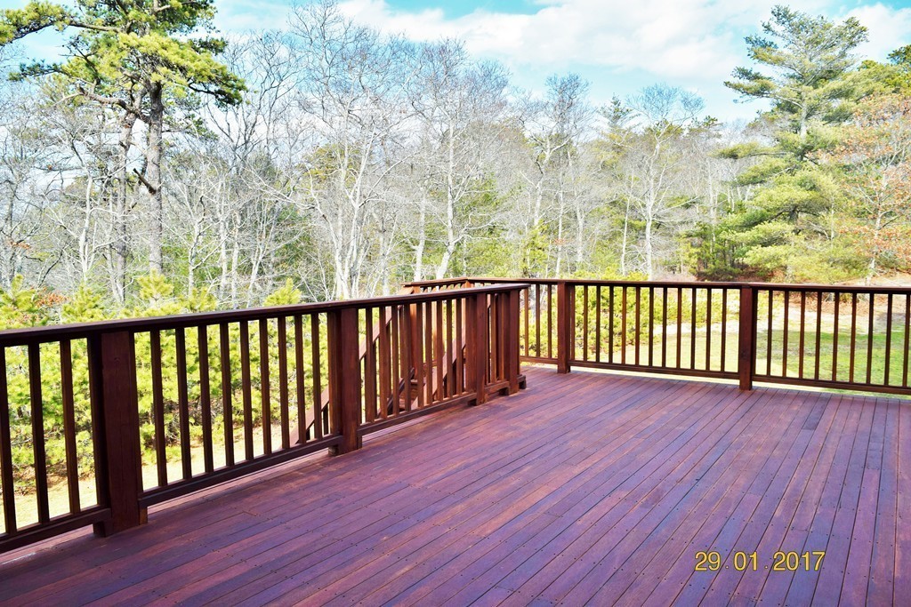 4 Hemlock Road, Unit 4 Bourne, MA 02532 - Photo 9 of 30 Gallery Image 9