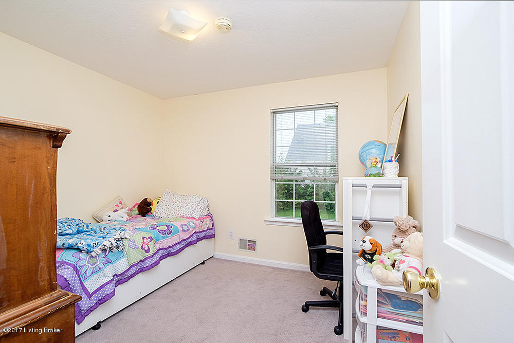 10307 Vantage Road Louisville, KY 40299 - Photo 20 of 26 Bedroom 3