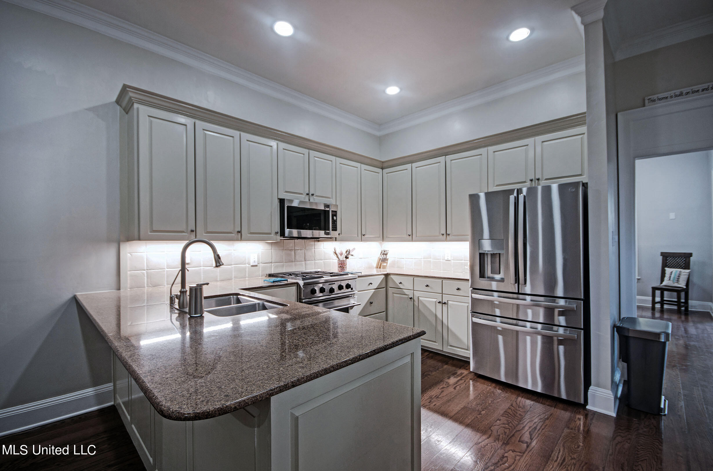4206 Ridgewood Road Jackson, MS 39211 - Photo 13 of 28 imgp1724_5_6
