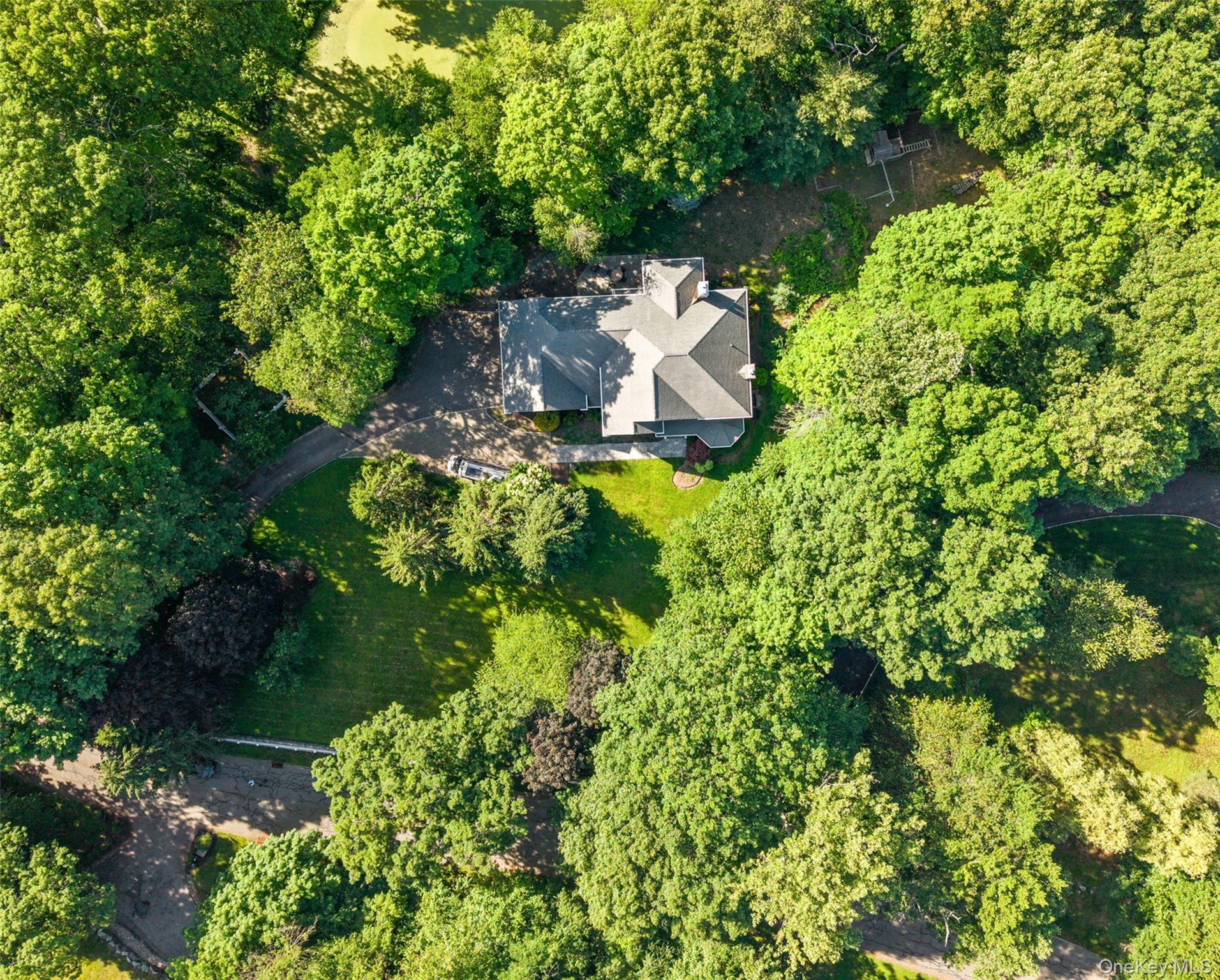 10 Kingdom Ridge Road Bedford, NY 10506 - Photo 36 of 42