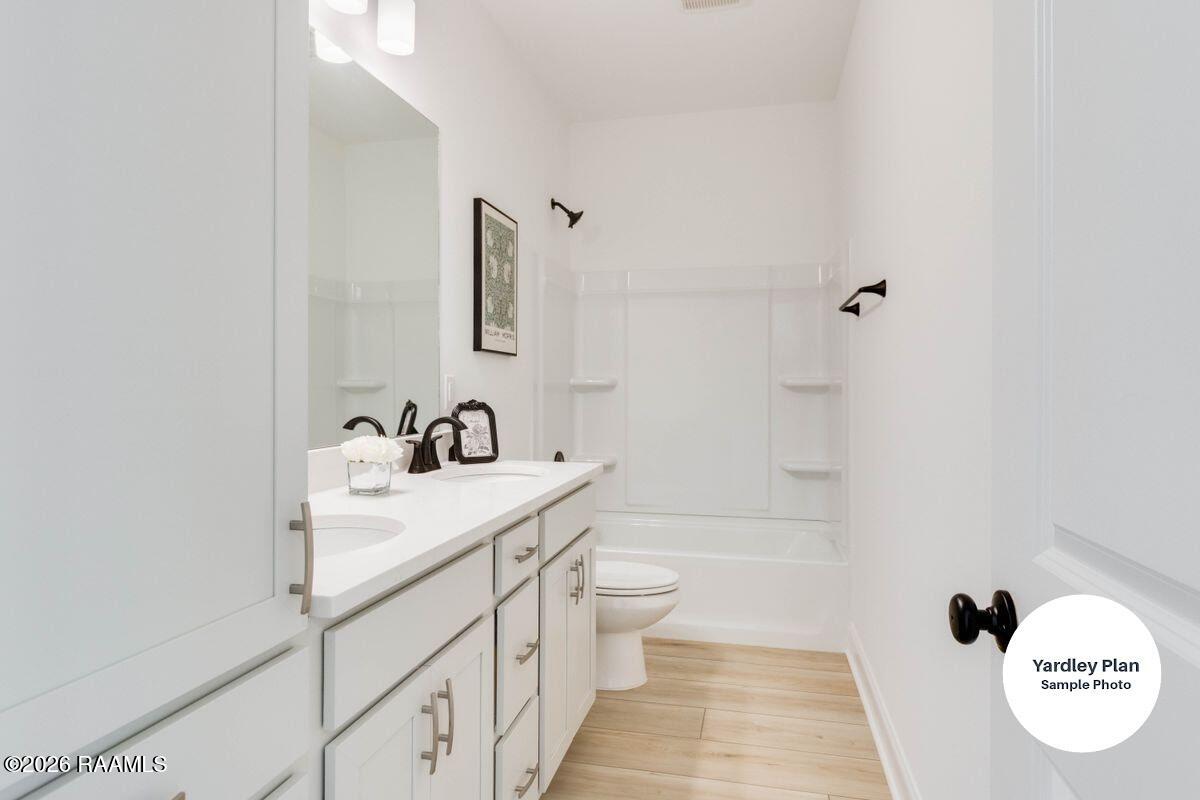 302 Mastermind Youngsville, LA 70592 - Photo 7 of 7 2ND Bathroom – Sample Photo