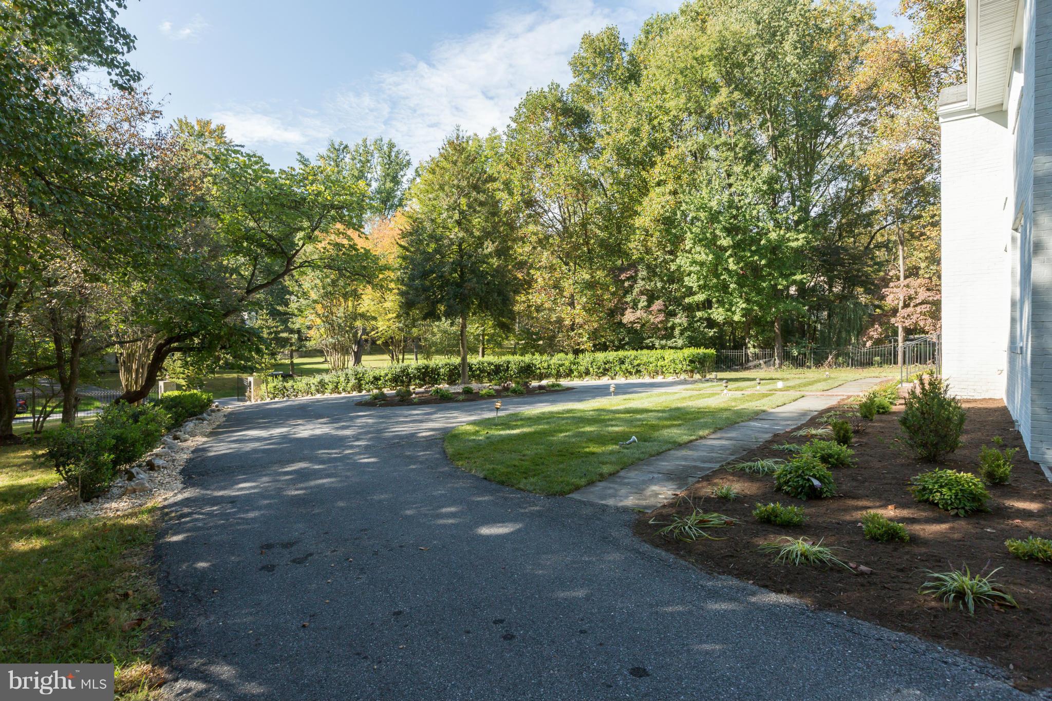 11109 Fawsett Road Potomac, MD 20854 - Photo 27 of 30 Exterior (General)