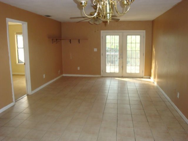 1806 Meriadoc Road, Unit B Tallahassee, FL 32303 - Photo 6 of 12 Gallery Image 6