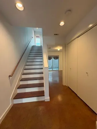$2,600 | 2918 Commerce Street, Houston, TX 77003